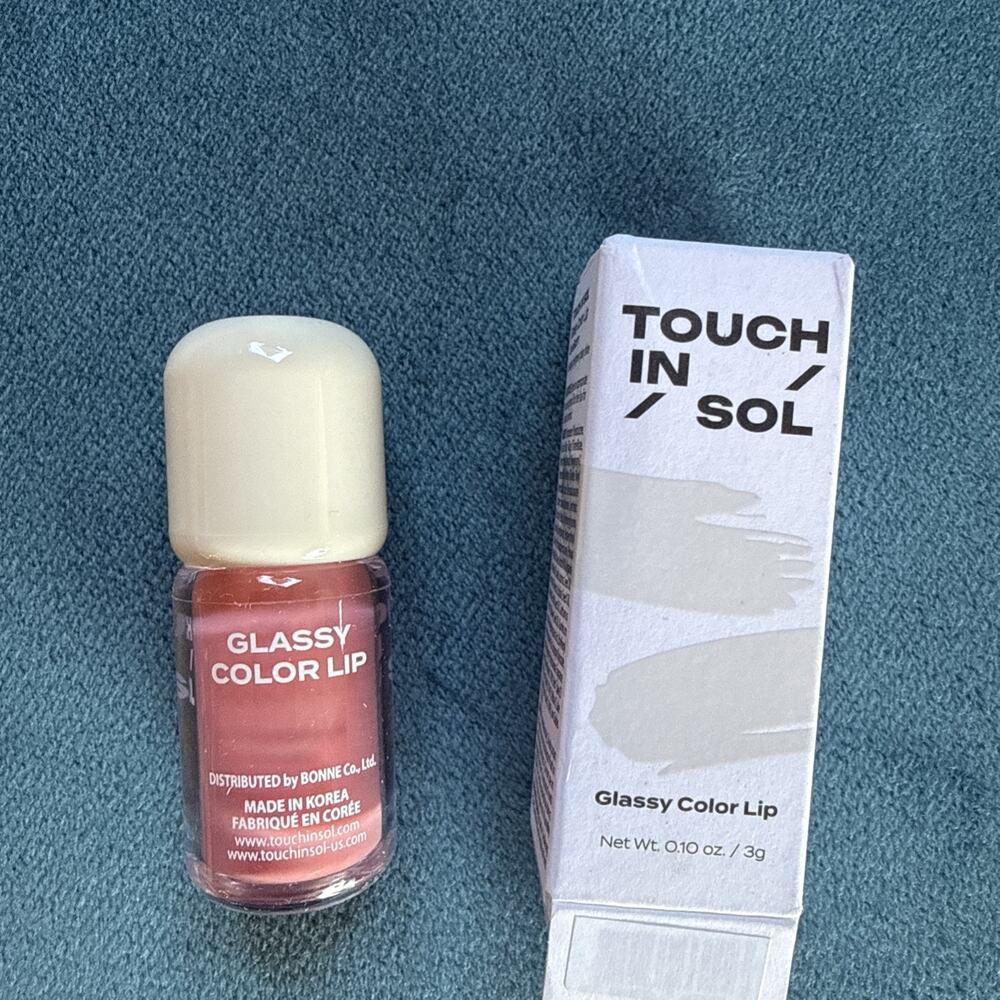 Touch In Sol Glassy Color Lip Gloss LOVE BLOOM Lipstick 0.10 oz NEW SEALED